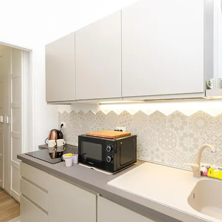 Vivimihome - La Stella Dei Navigli Apartamento Milão